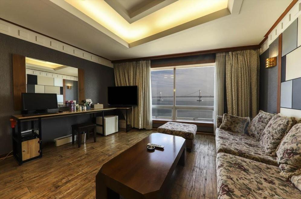 Bridge Hotel Pusan Zewnętrze zdjęcie